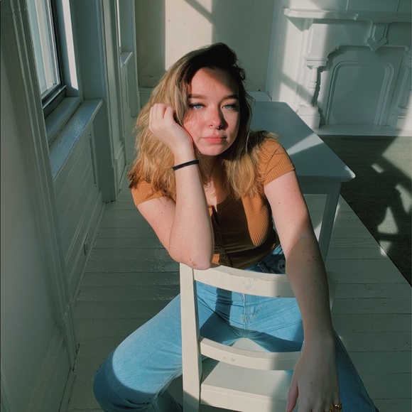 ✨Posh Ambassador Caitlin!✨ - Picture 3 of 9